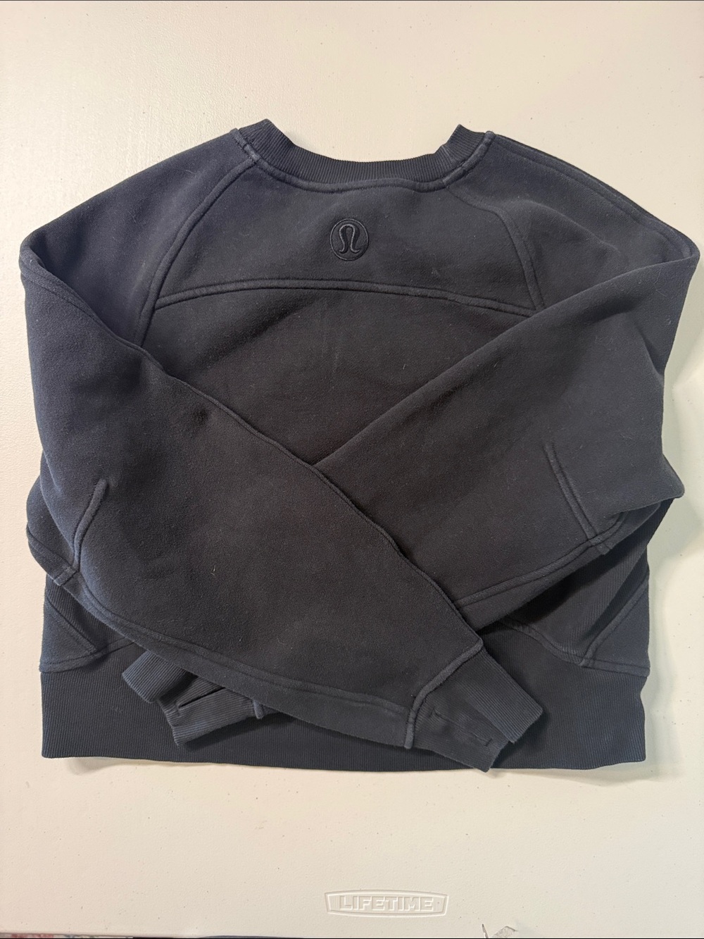 Lululemon Scuba Oversized Pullover Embroidered Wordmark Black/White size S/M - Picture 3 of 5